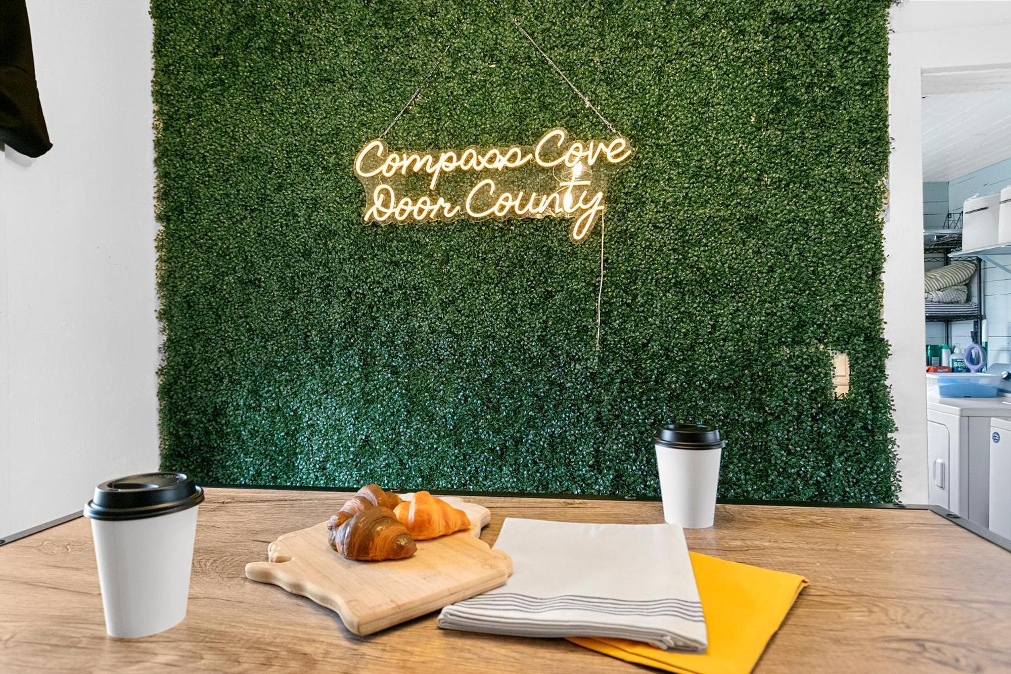 Compass Cove Downtown Home Sturgeon Bay Bagian luar foto